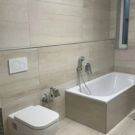 דירה Einzimmerwohnung Mit Kueche Und Grossem Bad מינכן